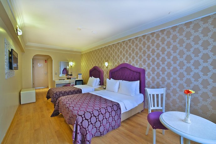 Grand Anka Hotel