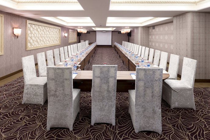 Grand Anka Hotel
