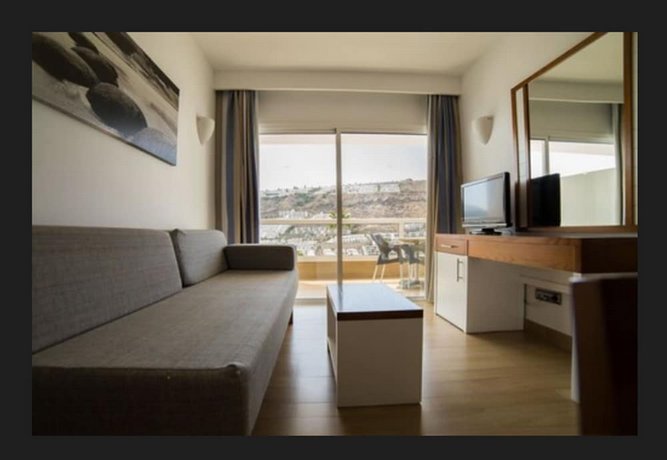 Apartamentos Altair