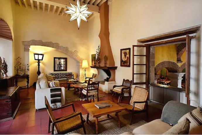 Hotel los Arcos