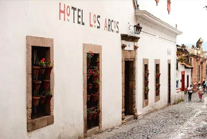 Hotel los Arcos