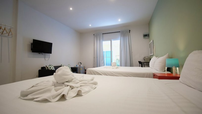 Resort V - MRT Huai Khwang