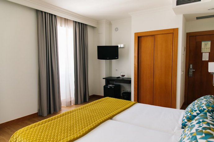 America Diamonds Hotel