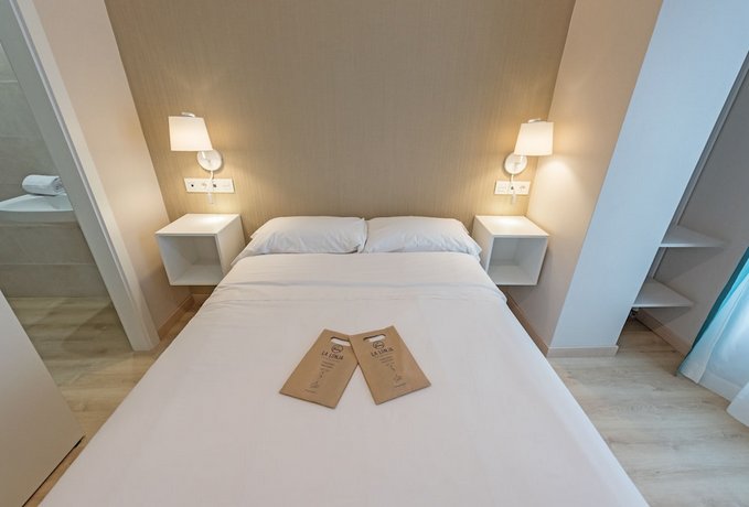 Hostal La Lonja