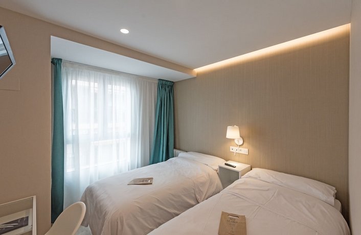 Hostal La Lonja