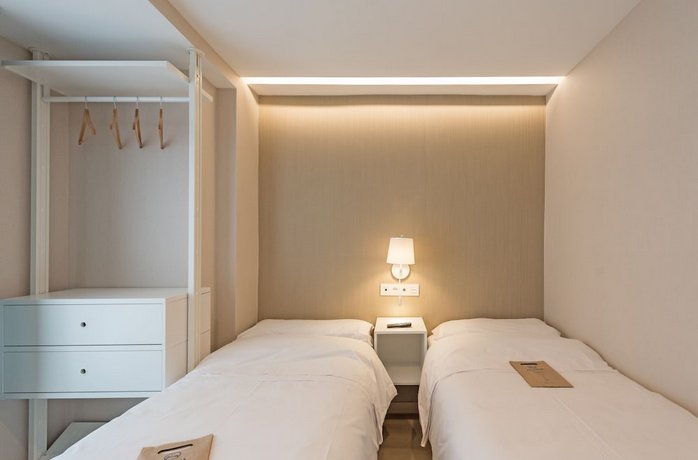 Hostal La Lonja