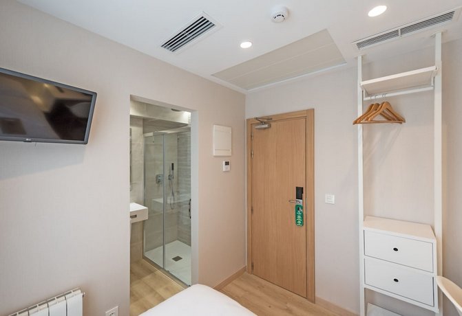 Hostal La Lonja