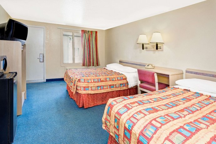 Knights Inn Jacksonville Baymeadows