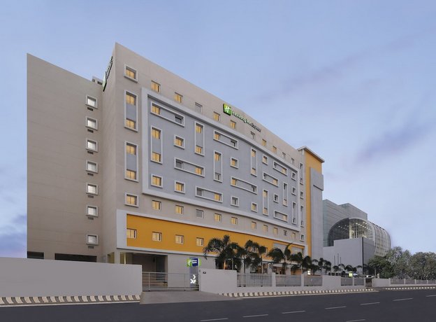 Holiday Inn Express Chennai OMR Thoraipakkam