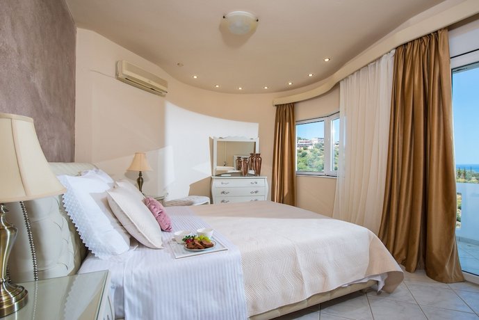 Wine Dark Sea Villa Artemis