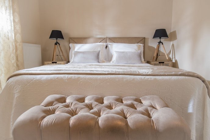 Wine Dark Sea Villa Artemis