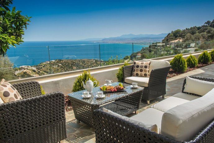 Wine Dark Sea Villa Artemis