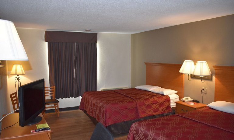 Skybridge Inn & Suites