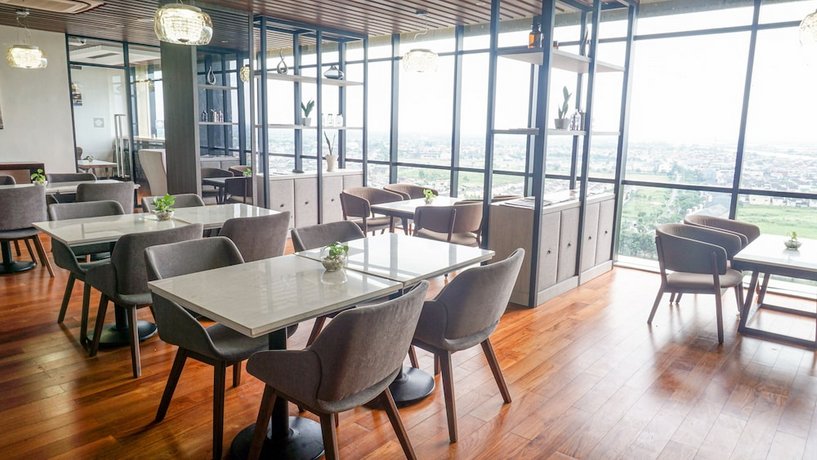 Wyndham Opi Hotel Palembang