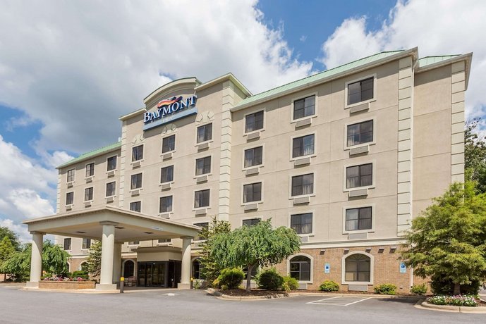 Baymont by Wyndham Asheville Biltmore Hotel