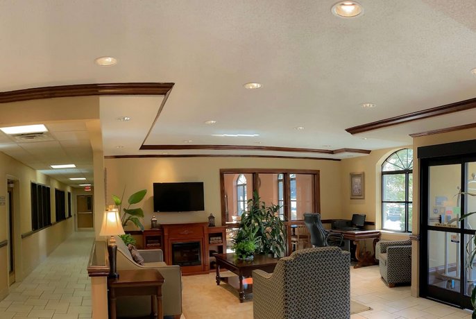 Baymont by Wyndham Asheville Biltmore Hotel