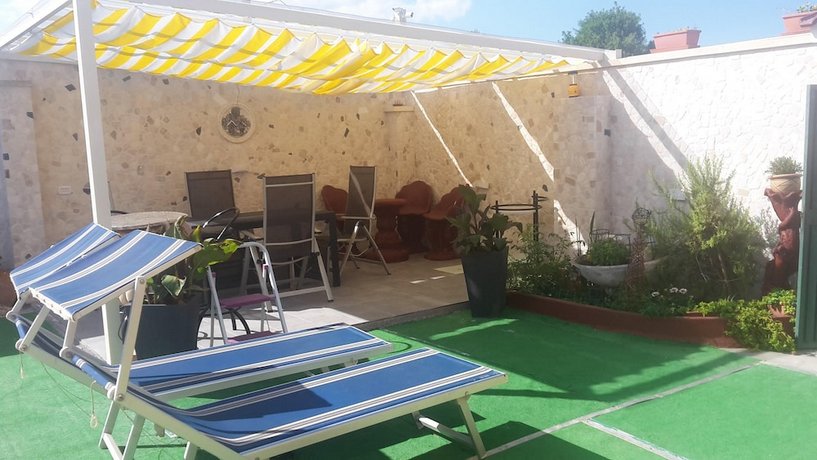 House With 2 Bedrooms in Porto Cesareo With Pool Access Furnished Garden and Wifi