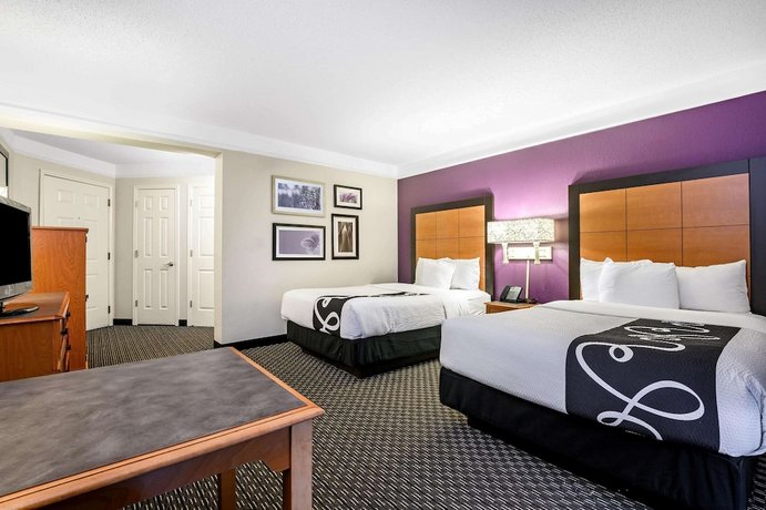 La Quinta Inn & Suites Myrtle Beach Broadway Area