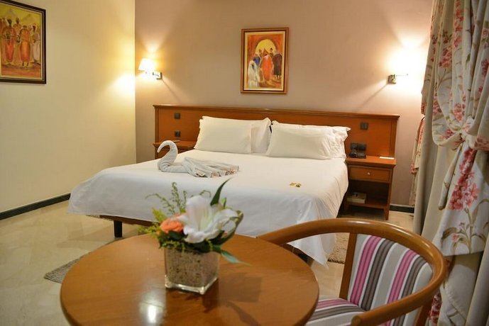 Oum Palace Hotel & Spa