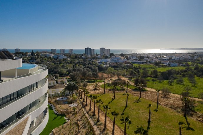 Longevity Health & Wellness Hotel