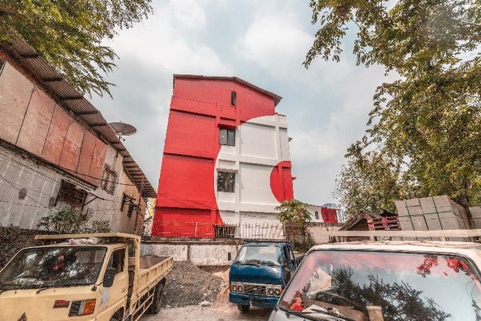 OYO 866 Idola Residence