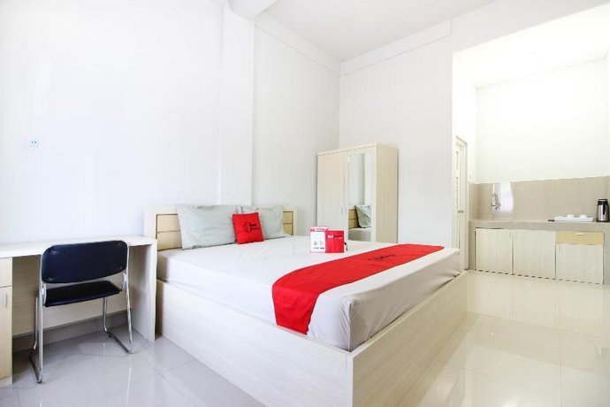 RedDoorz near Sindu Kusuma Edupark