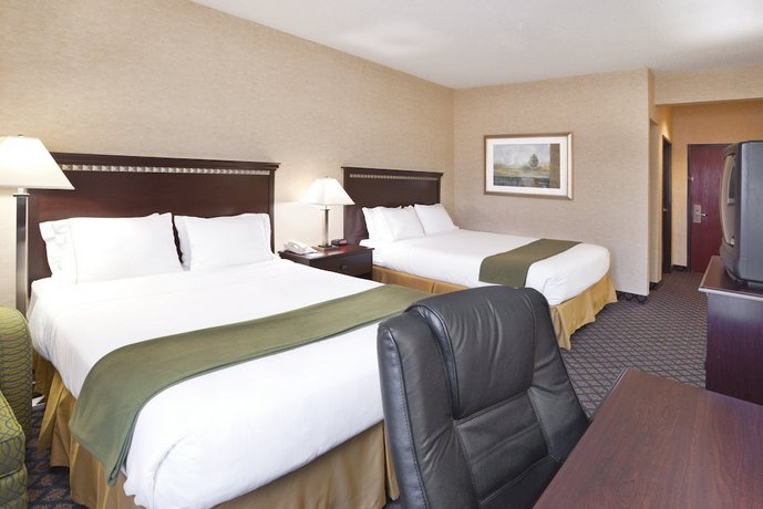 Holiday Inn Express Hotel & Suites Delaware-Columbus Area