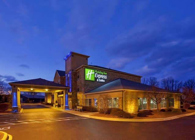 Holiday Inn Express Hotel & Suites Delaware-Columbus Area