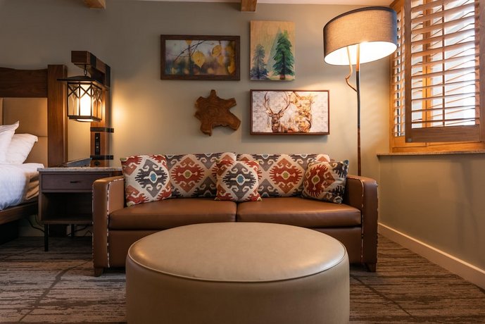 High Peaks Resort