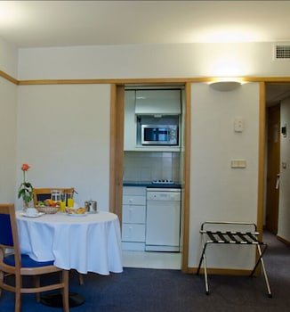 VIP Executive Eden Aparthotel