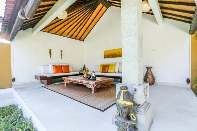 Pevali Villa