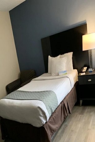 Days Inn by Wyndham Horsham Philadelphia