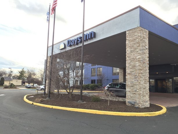 Days Inn by Wyndham Horsham Philadelphia