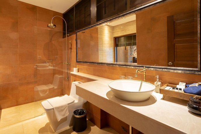 Phor Liang Meun Terracotta Arts Hotel
