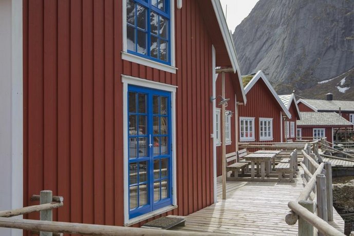 Reine Rorbuer - by Classic Norway Hotels Vaeroy Church Norway thumbnail