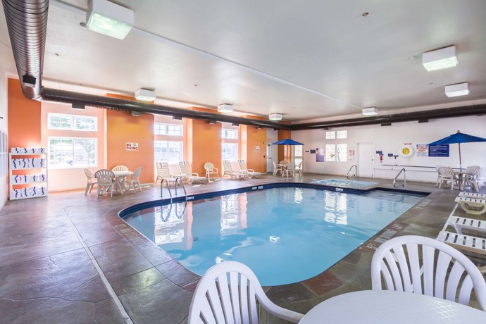Motel 6 Sandusky - Huron