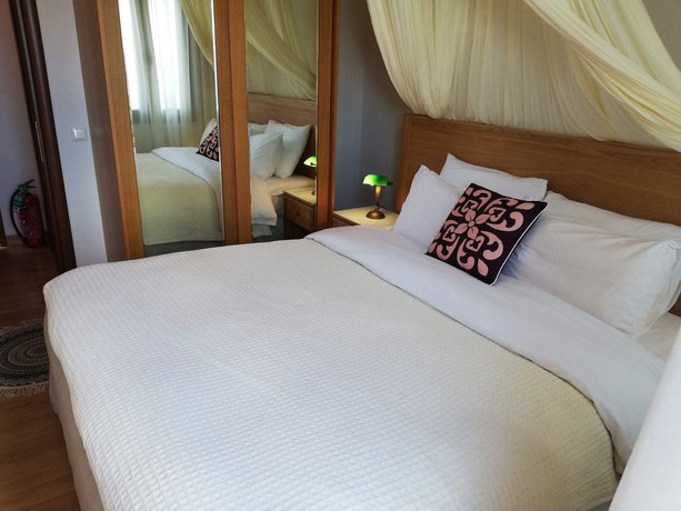 2b Luxurious Villa Io With Private Pool And Stunningt Sea Views