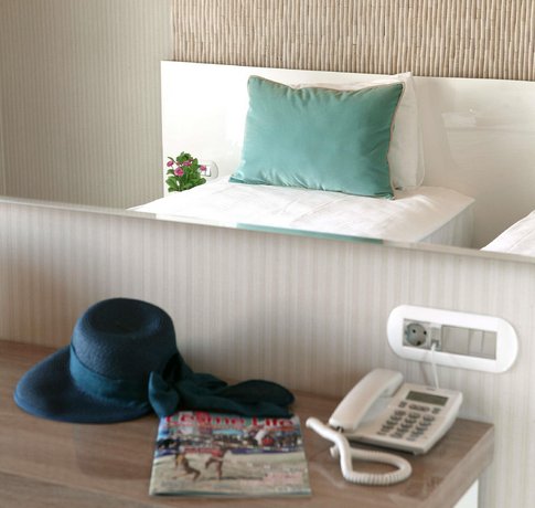 D Hotel Spa & Resort