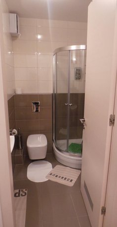 App One A Trnjanska cesta 63 Zagreb