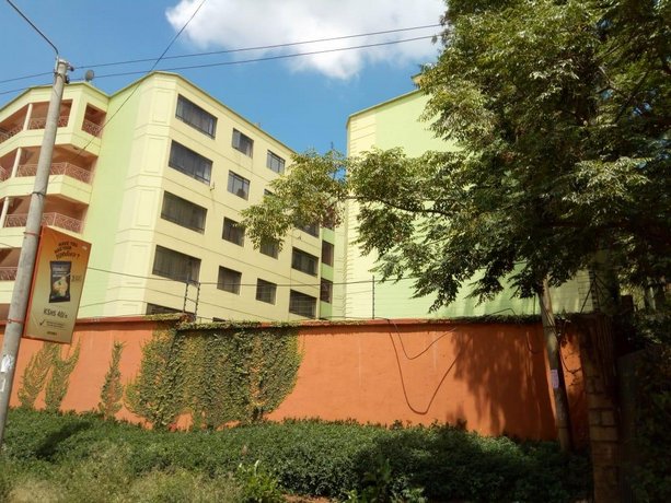 Pinnacle Court Apartments