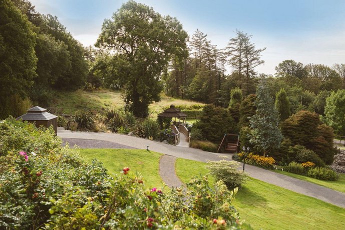 Fernhill House Hotel & Gardens