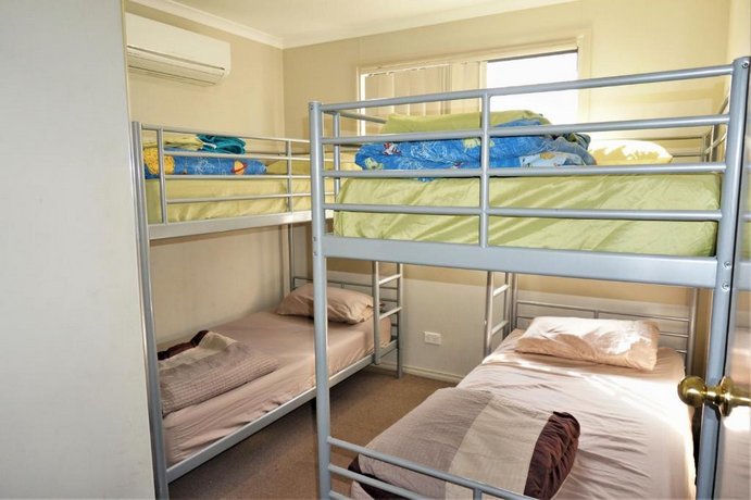 9 Krait Street - Perfect For Large Groups Or Families Alike