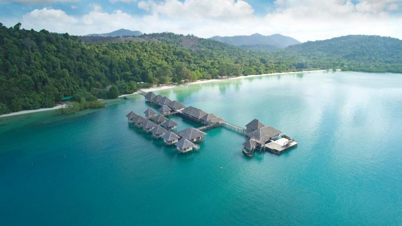 Telunas Beach Resort