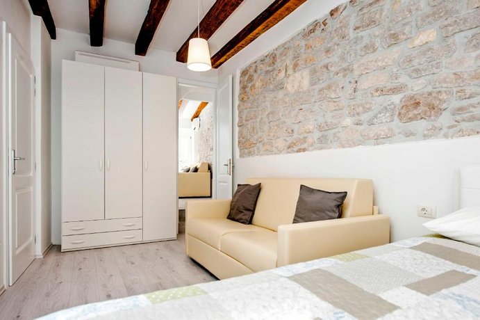 Apartment CA' 1620 - Rosa selvatica