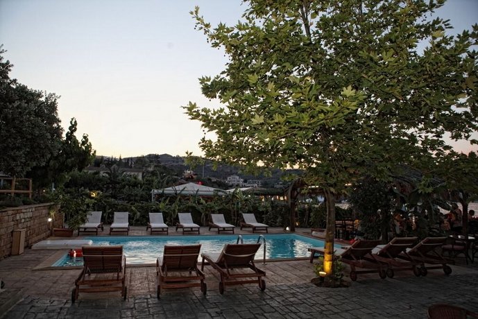 Niriides Beach Hotel Bali