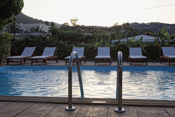Niriides Beach Hotel Bali
