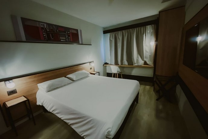 Hotel Ibis Mendoza