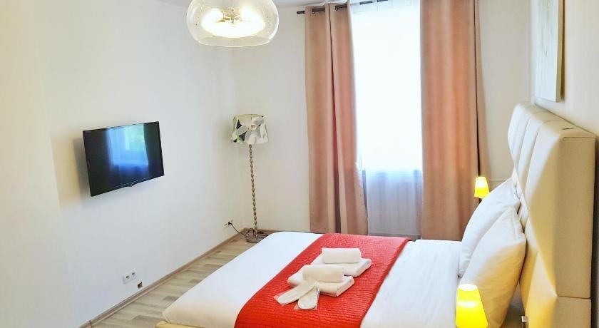 Warsaw Royal Stay Aleja Jana Pawla II
