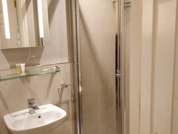 Melbourne Guest House Windermere