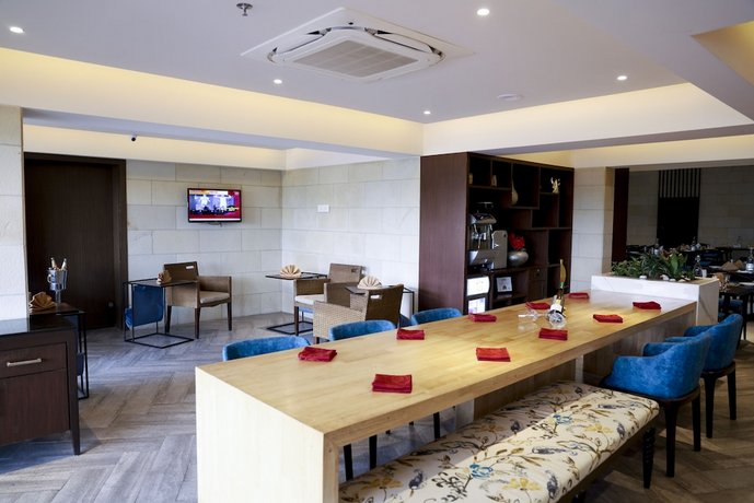 Royal Orchid Golden Suites